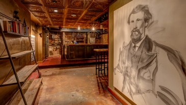 GR Entry and Bar